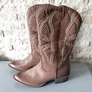 Cowboy boots NEW in BOX! Size 11